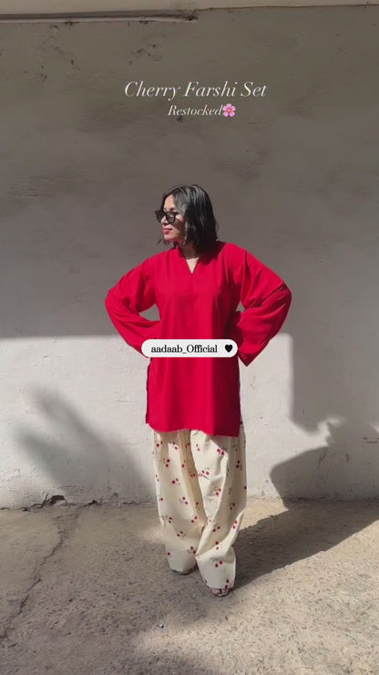 Playful Hearts – Solid Kurta with Printed Trousers