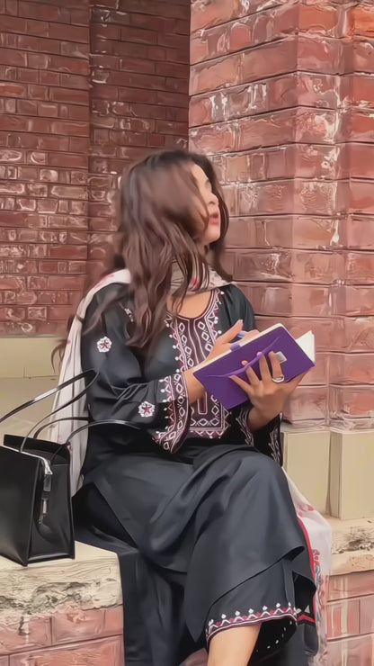 Sindhi Embroidered Long-Length Suit